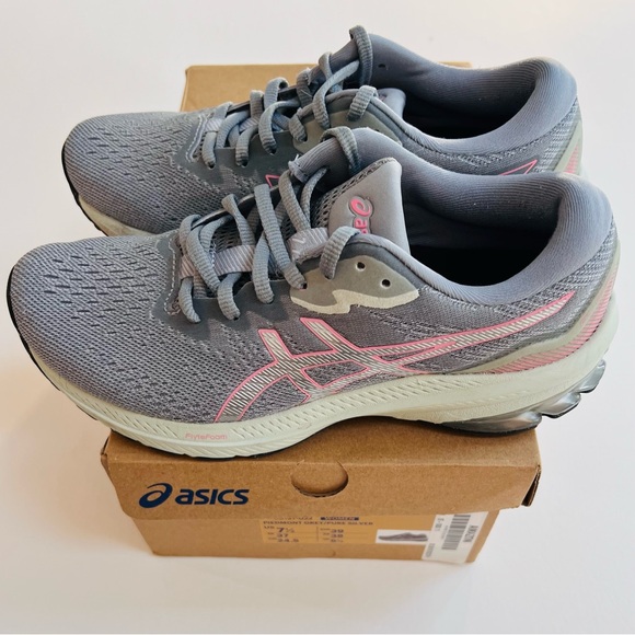 ASICS EUC - Picture 2 of 15